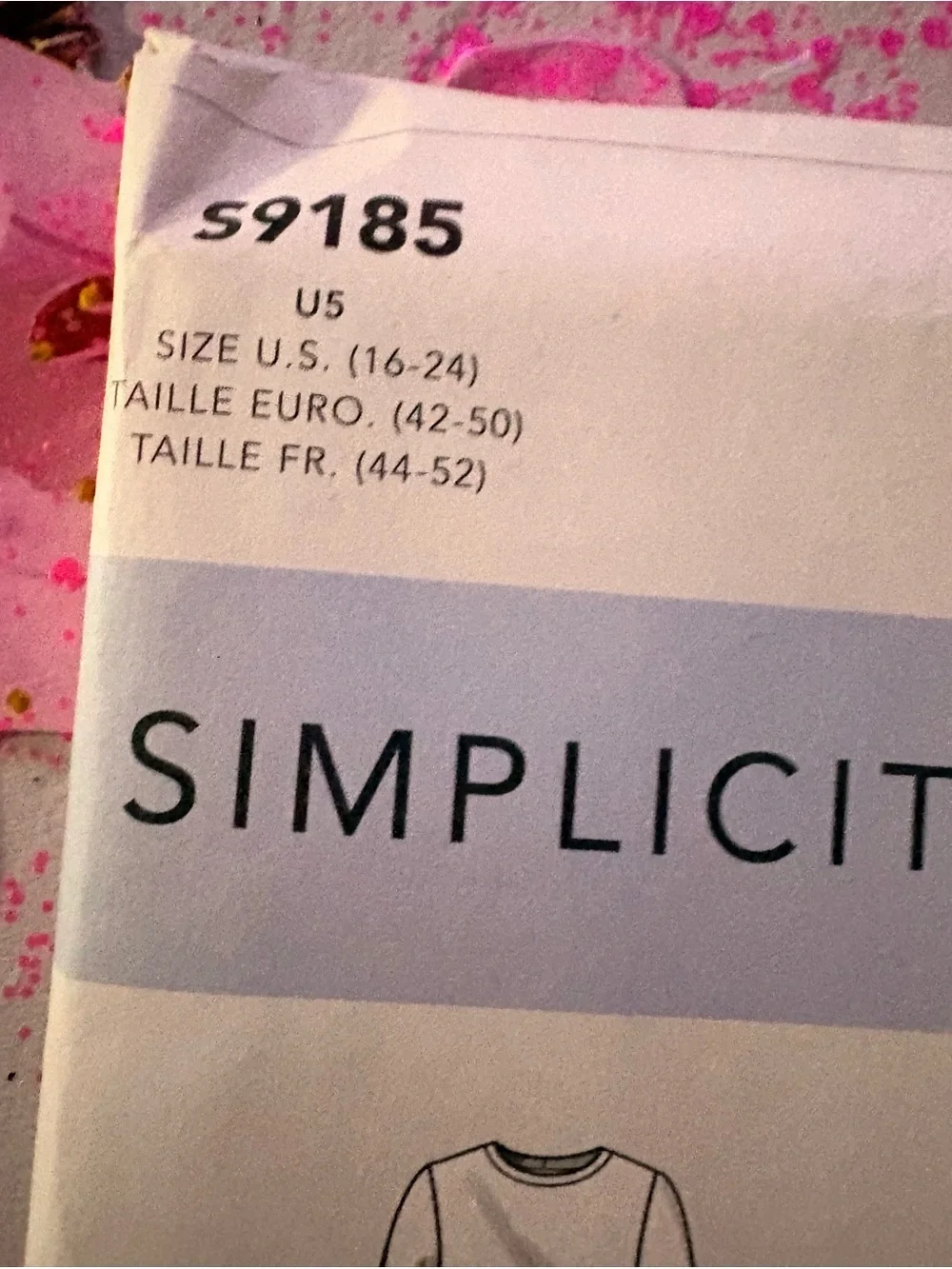 BN UNCUT SIMPLICITY 9185 R5 PLUS SIZE SEWING PATTERNS